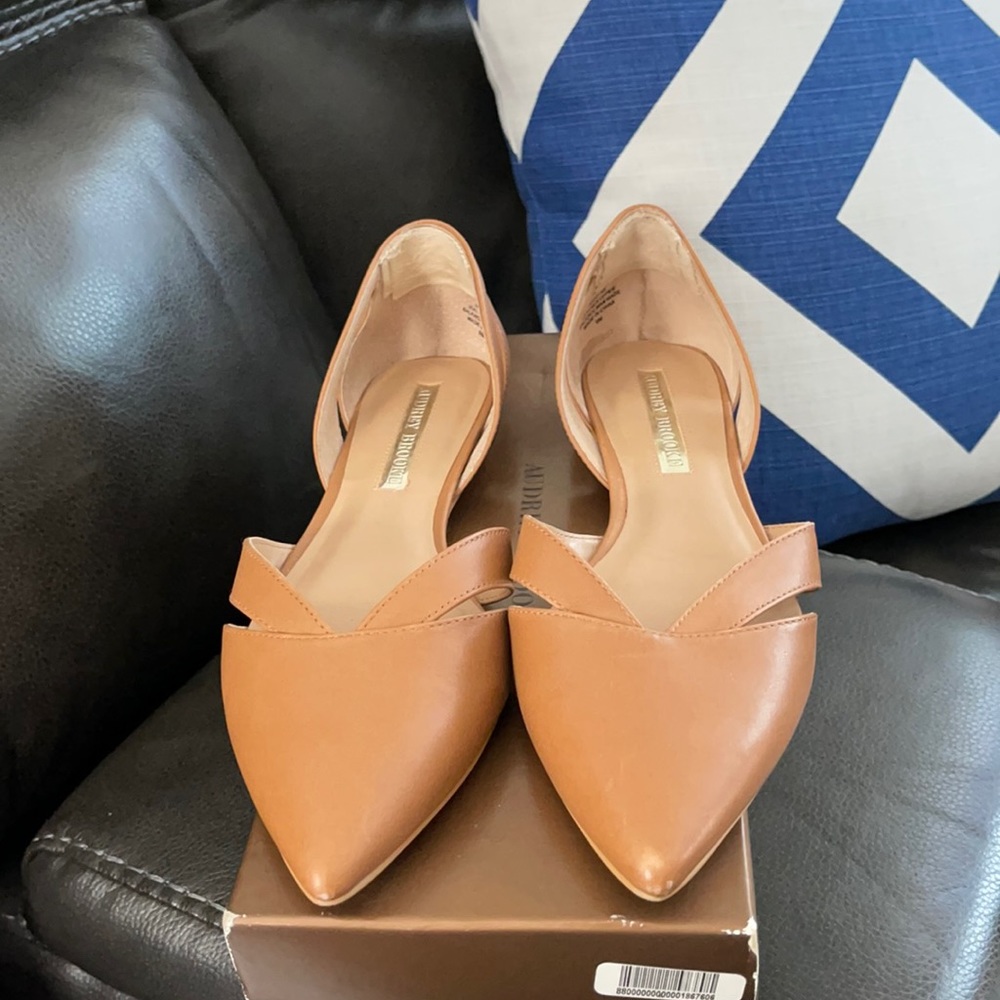 Pre loved Audrey Brooke Leather Flats